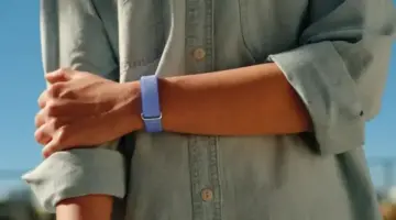 “غوغل” تعلن رسمياً عن سوار Fitbit Air